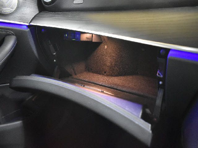 MERCEDES BENZ E class stationwagon
