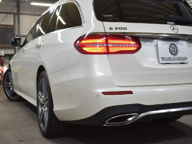 MERCEDES BENZ E class stationwagon