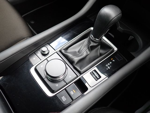 MAZDA3 SEDAN
