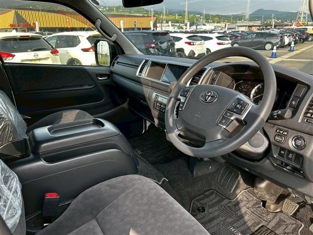 HIACE wagon