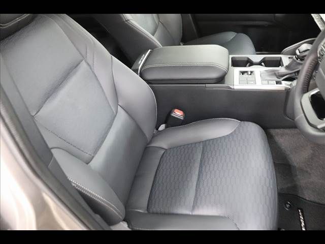 LANDCRUISER 250