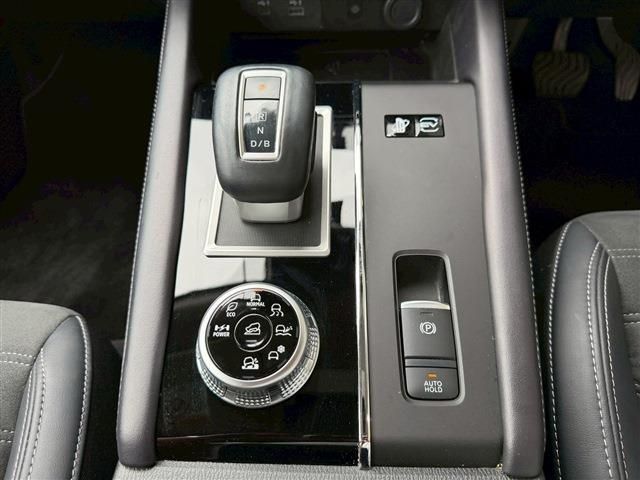 OUTLANDER PHEV