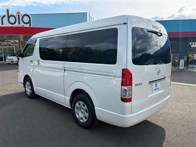 HIACE wagon