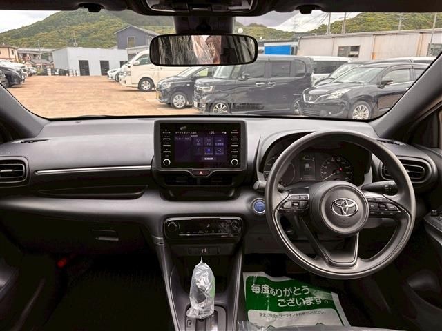 YARIS HYBRID