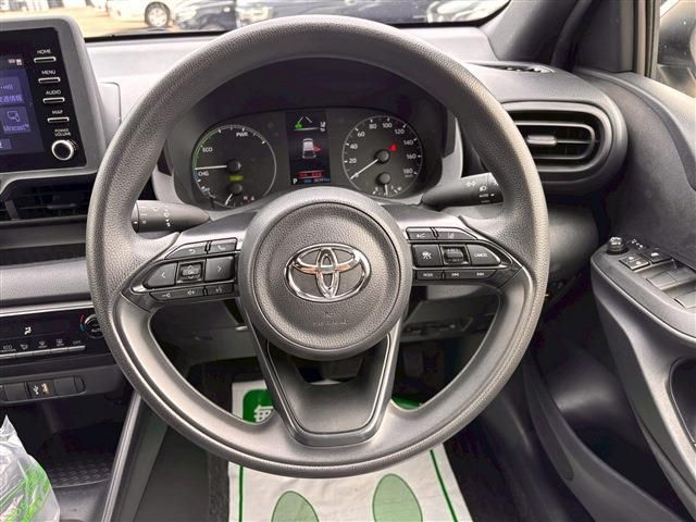 YARIS HYBRID