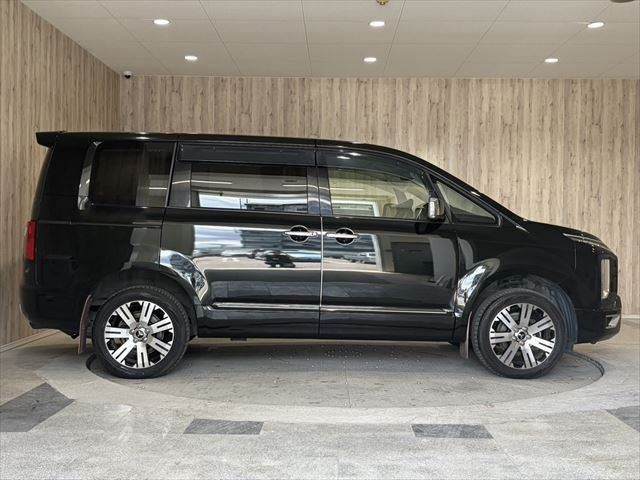 DELICA D:5 4WD
