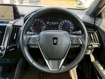 CROWN sedan