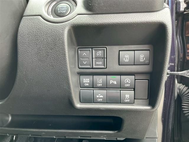 DELICA D:2 CUSTOM 2WD