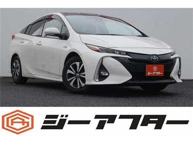PRIUS PHV