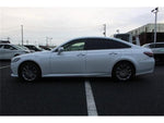 CROWN sedan hybrid