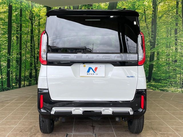DELICA MINI