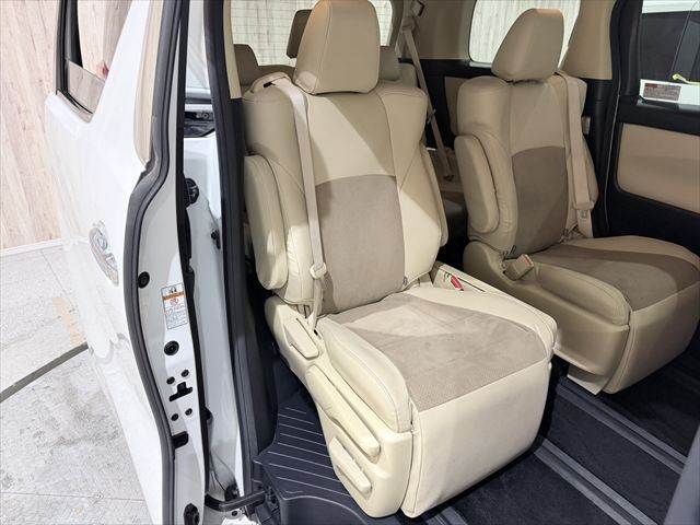 ALPHARD hybrid 4WD