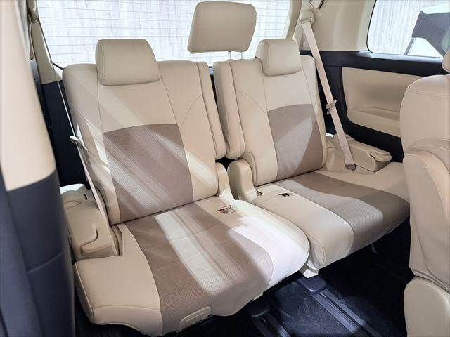 ALPHARD hybrid 4WD