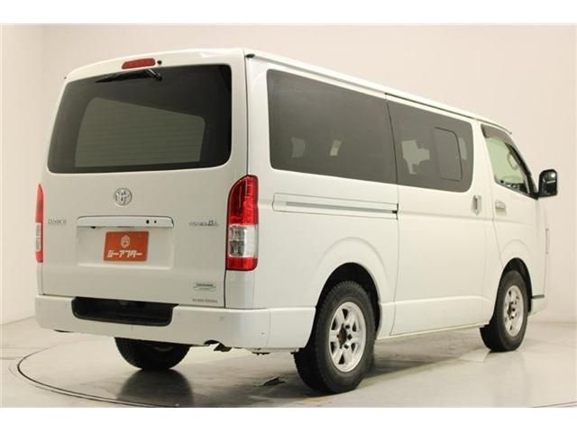HIACE van 2WD