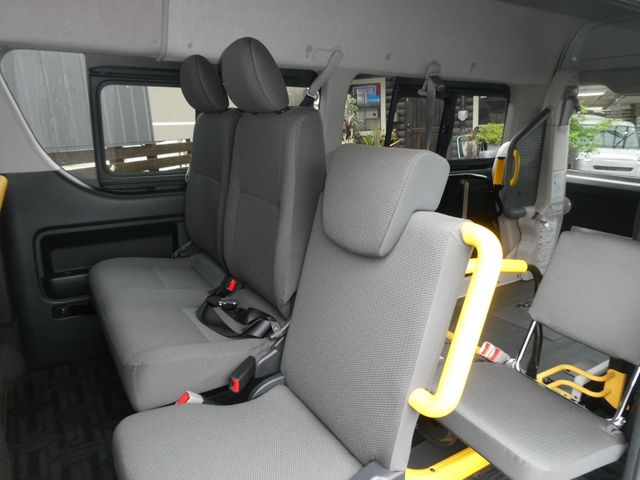 HIACE van 2WD