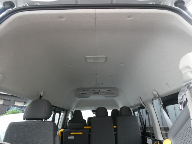 HIACE van 2WD