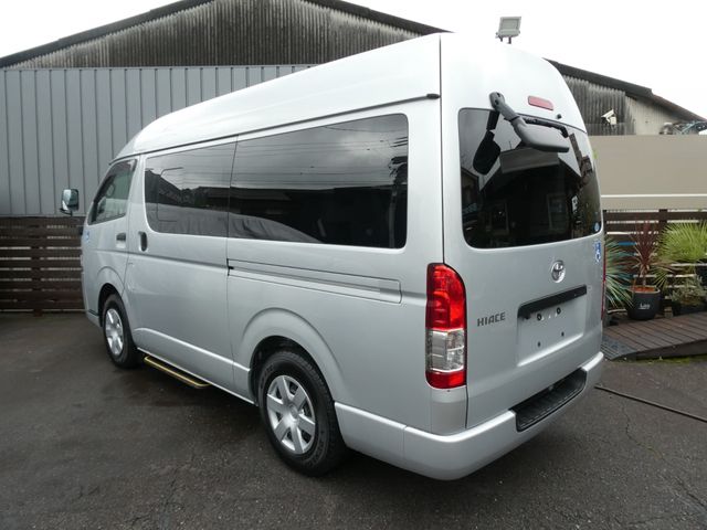 HIACE van 2WD