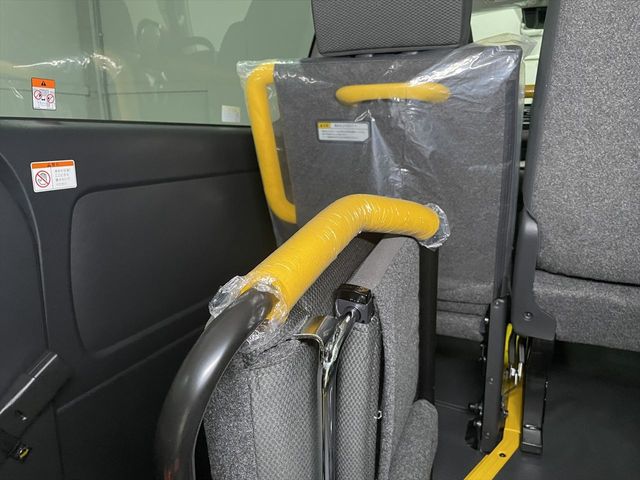HIACE van 4WD