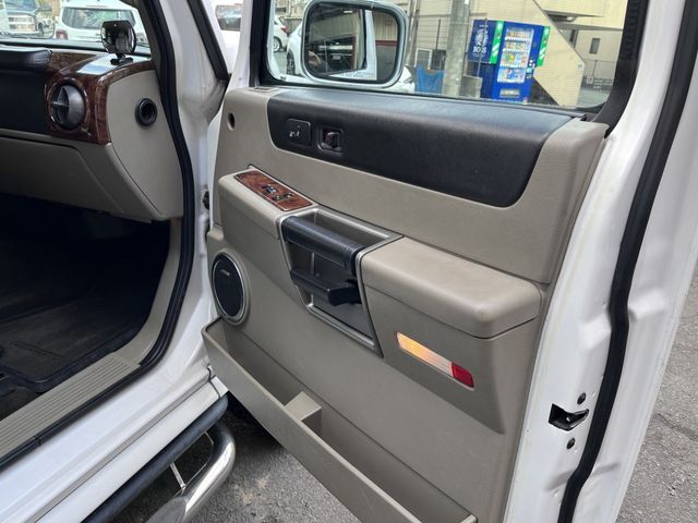 HUMMER H2