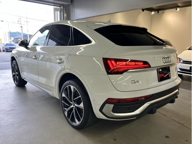 AUDI Q5 SPORTBACK
