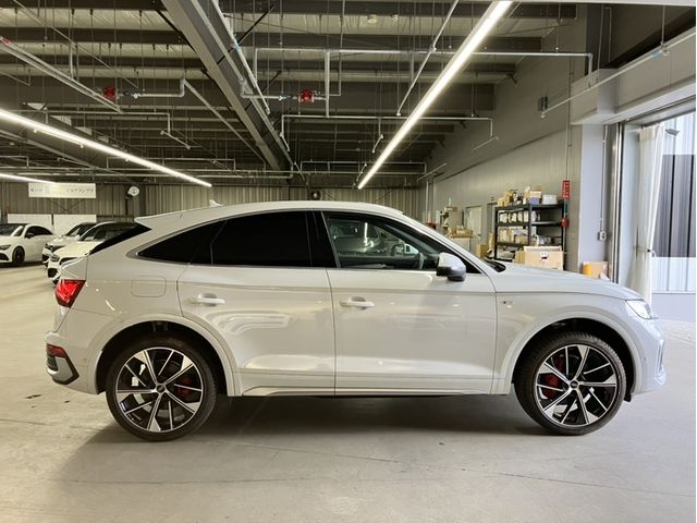 AUDI Q5 SPORTBACK
