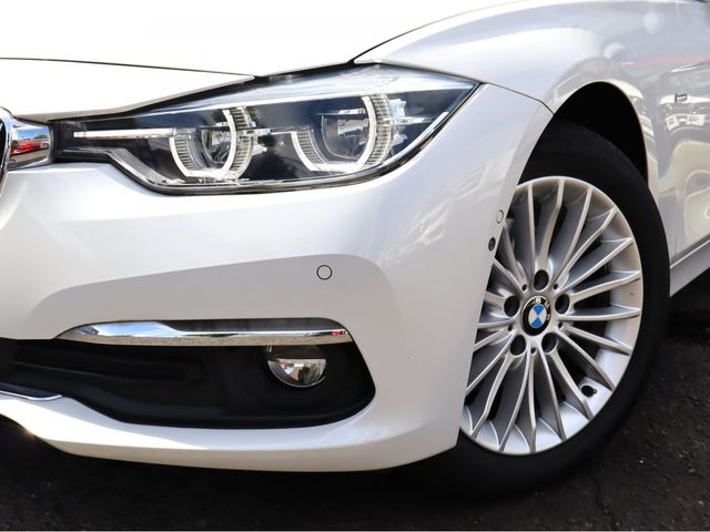 BMW 3series sedan
