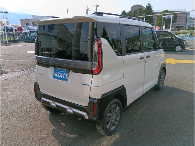DELICA MINI