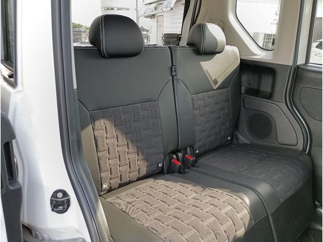 DELICA MINI