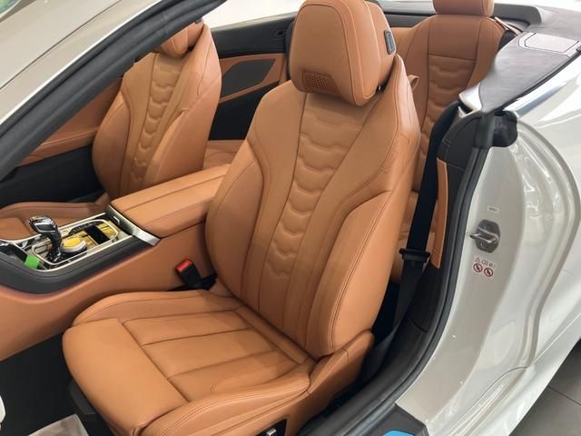 BMW 8series open