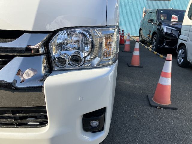 HIACE van 4WD