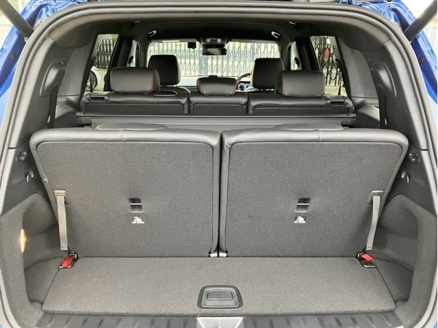 MERCEDES BENZ GLB