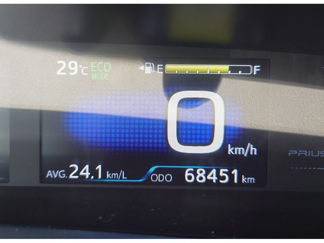 PRIUS PHV
