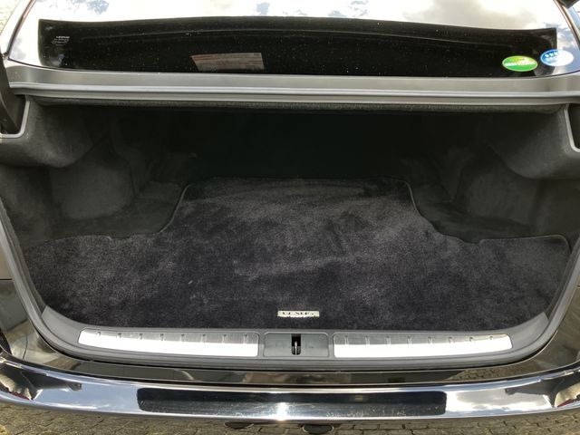 LEXUS LS500h 4WD