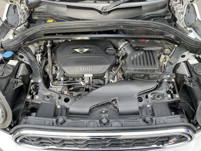 BMW MINI COOPER SD CROSSOVER