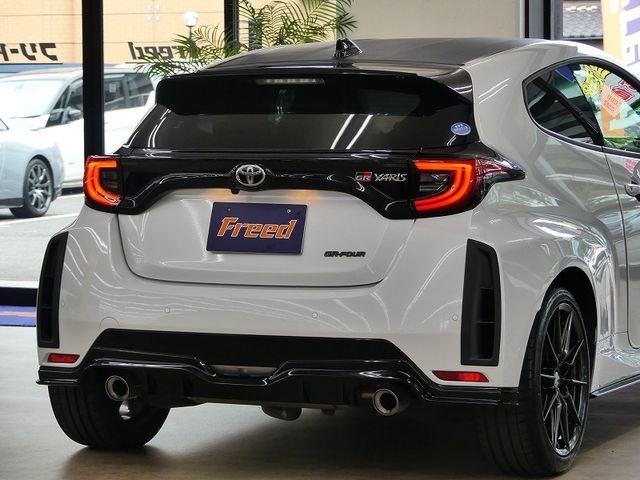 GR YARIS