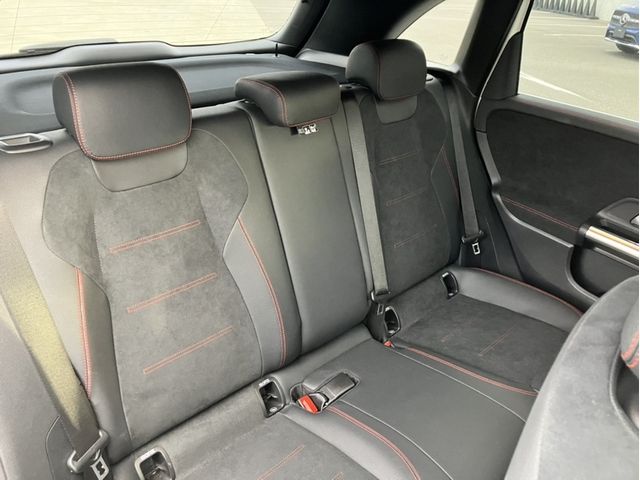 MERCEDES BENZ B class