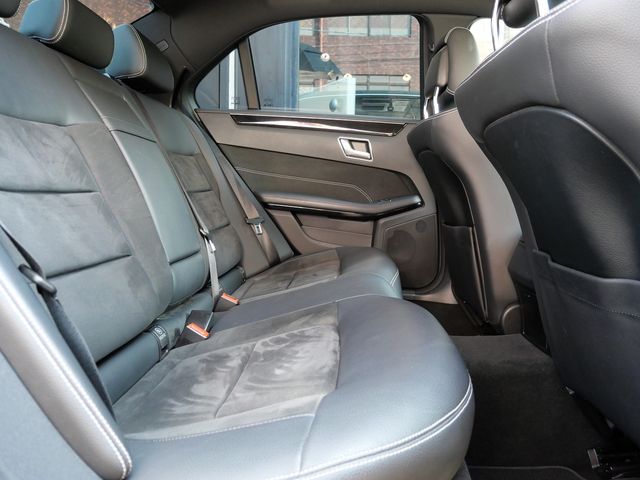 MERCEDES BENZ E class sedan
