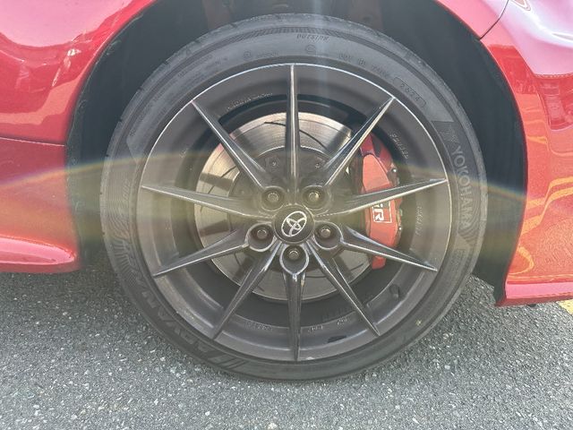 GR YARIS