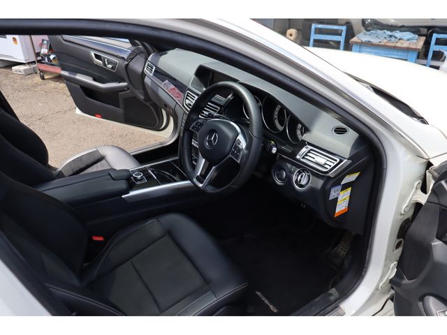 MERCEDES BENZ E class stationwagon
