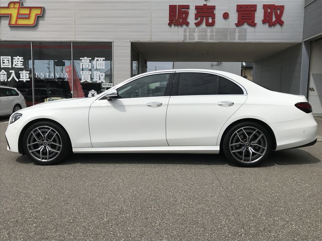 MERCEDES BENZ E-Class sedan