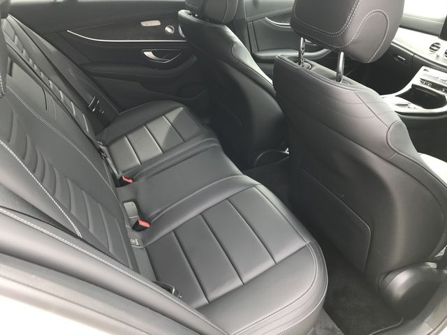 MERCEDES BENZ E-Class sedan