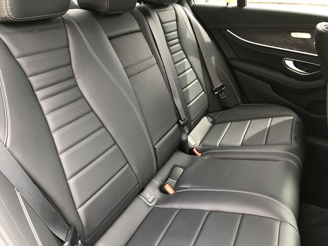 MERCEDES BENZ E-Class sedan