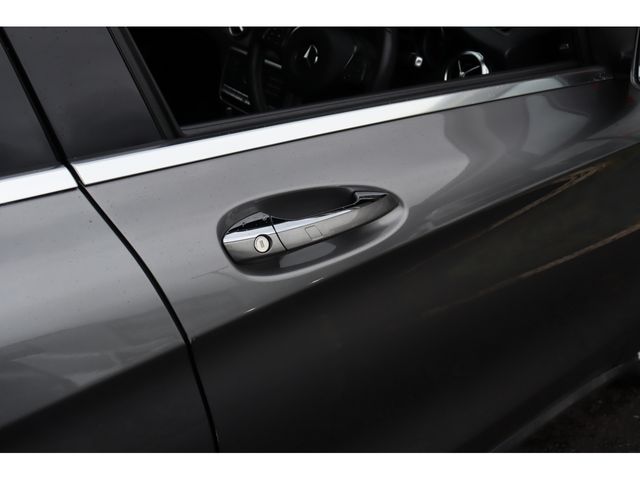 MERCEDES BENZ GLA class