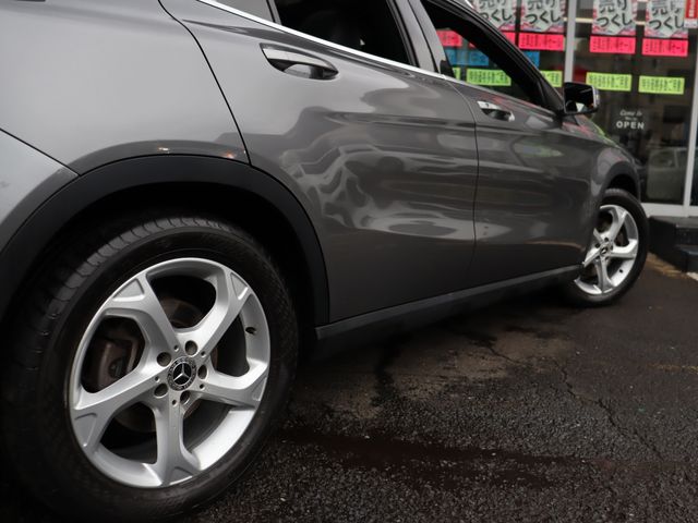 MERCEDES BENZ GLA class