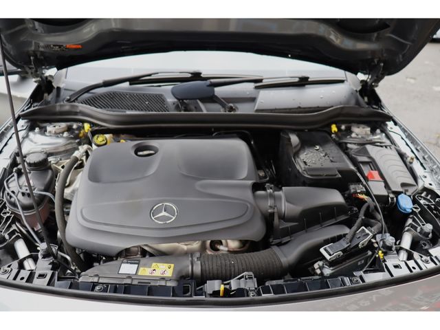 MERCEDES BENZ GLA class