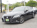 CROWN sedan hybrid