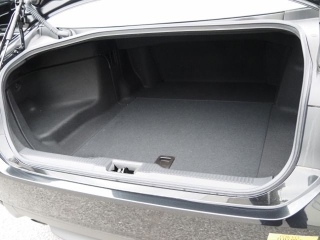 CROWN sedan hybrid
