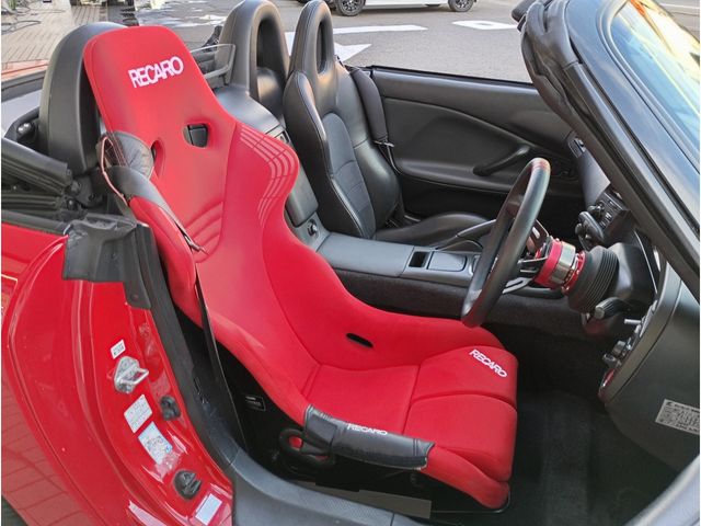 S2000