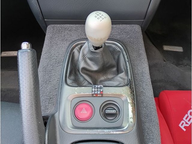 S2000