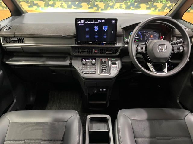 STEPWAGON e:HEV SPADA